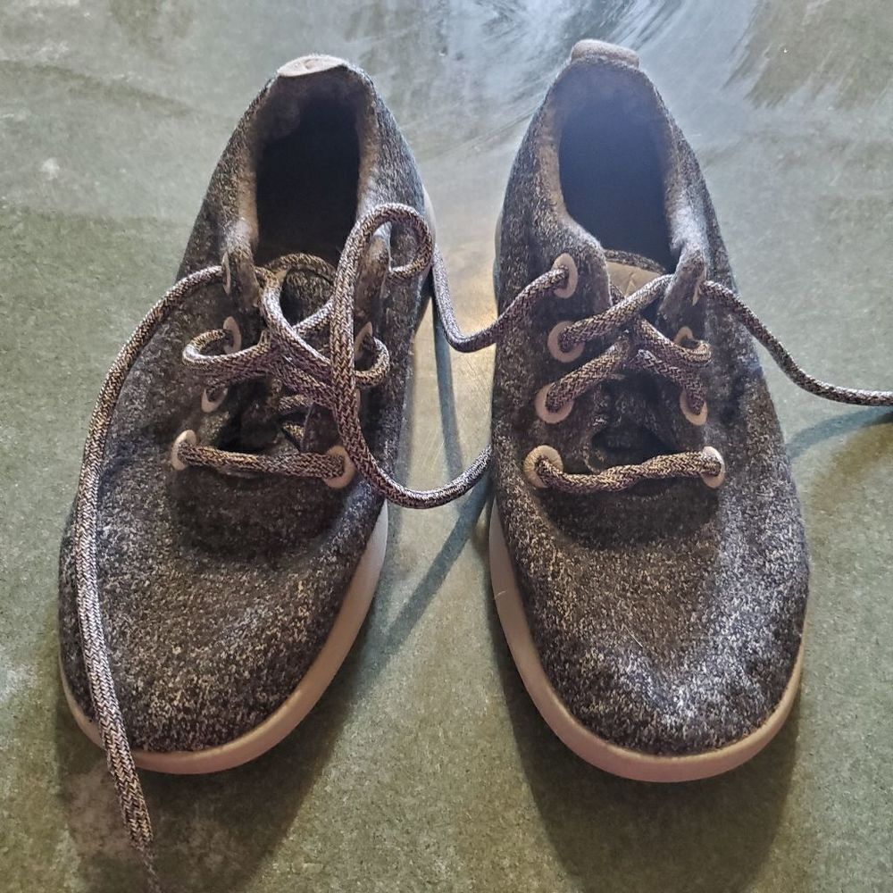 Allbirds wool runners dark grey size 6